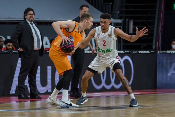 它的精彩程 它的精彩程