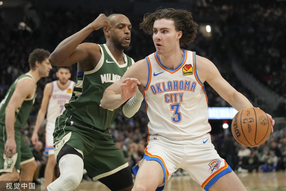 这位年轻球 这位年轻球