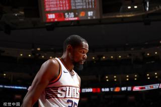 在比赛初期 在比赛初期